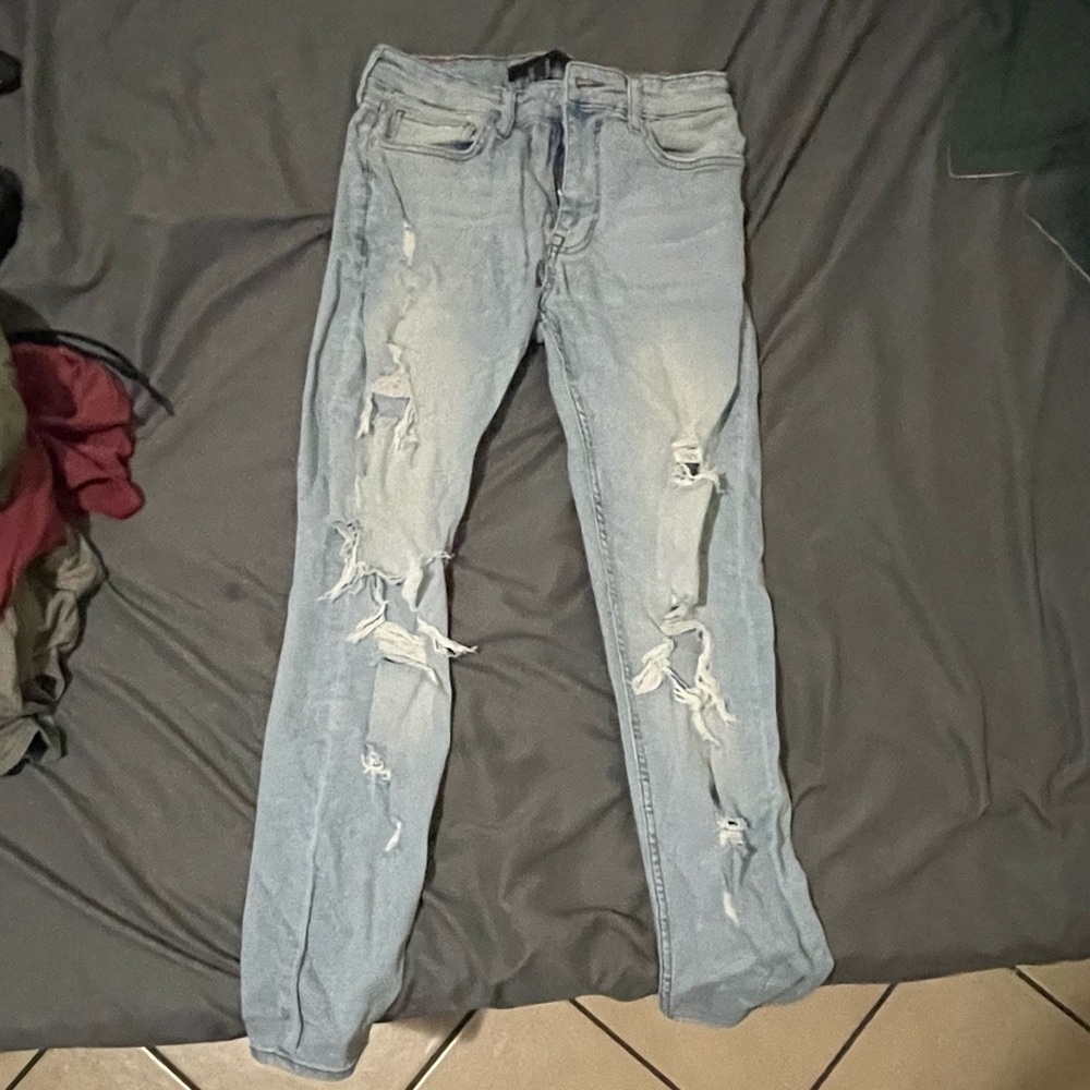 Forever 21 Light Washed Jeans